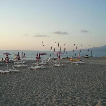 Sonia Beach Club *